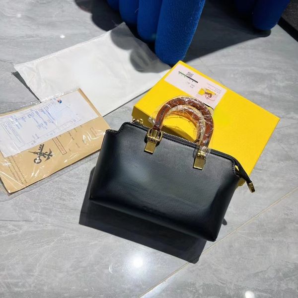 

summer new women's bag fashion one-shoulder crossbody bag advanced texture portable tote bags