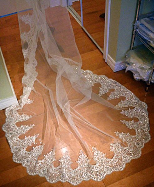 

new gorgeous real image wedding veils three meters long veils lace applique crystals sheer tulle cathedral length bridal vei8175362, Black