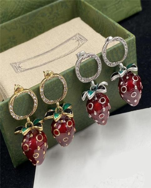 

vintage strawberry pendant earrings charm diamond eardrops interlocking letters studs personality crystal ear hoops5718997, Golden