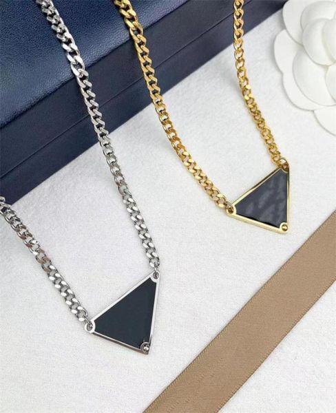 

designer necklace iced out chain for men womens luxury fashion jewelry black white p triangle pendant design silver hip hop jewelr4098090