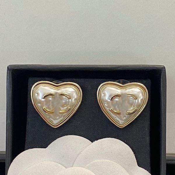 

classic designer earrings brand 18k gold plated geometry letters stud women wedding party jewelry engagement earrings wholesale, Silver
