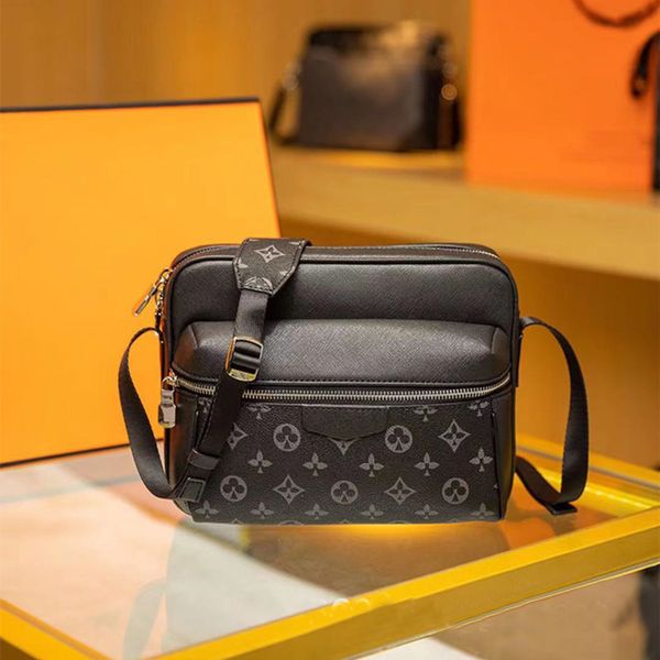 

luxurys crossbody designer messenger wallet women bag men shoulder bag luxurys designer brief case woman leather large p handbags purses cro