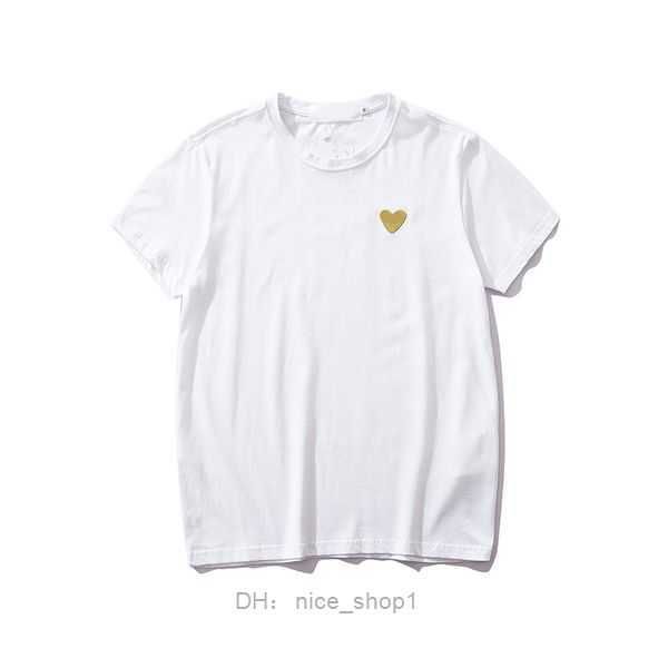 

1to1 cdg fashion mens play t shirt designer red heart commes casual women shirts des badge garcons high quanlity tshirts cotton 1 ko6o, White;black