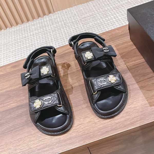 

2023 new button womens sandals luxury designer summer leather hook loop sandals outdoor flat bottom open toe roman stripe beach shoes sizes, Black