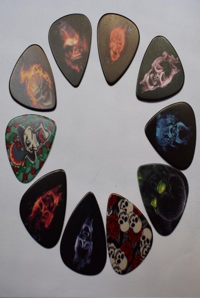 

10pcs skull design celluloid guitar picks with metal pick holder box for thanksgiving day gift9273521