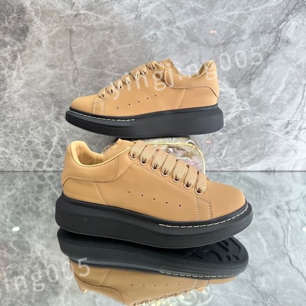 

casual shoes triple sole trainers old dad shoe sneaker black crystal bottom men womens trendy and fashionable superior shoe xsd221102