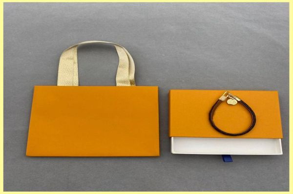 

women luxury designer bracelet mens bracelets jewelry womens leather bracelet with lock gold pendant bracelets l brand 2021 2108233798098, Golden;silver