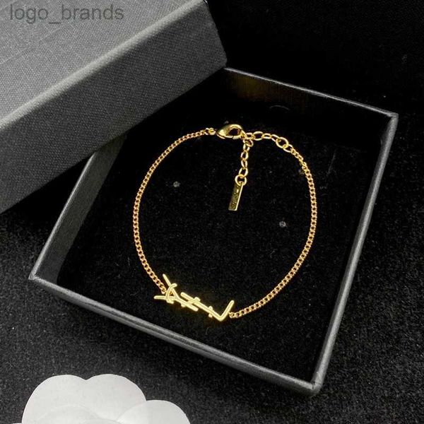 

original designer girlsl women letter bracelets elegant love 18k gold bangles y engrave bracelet fashion jewelry lady party, Golden;silver