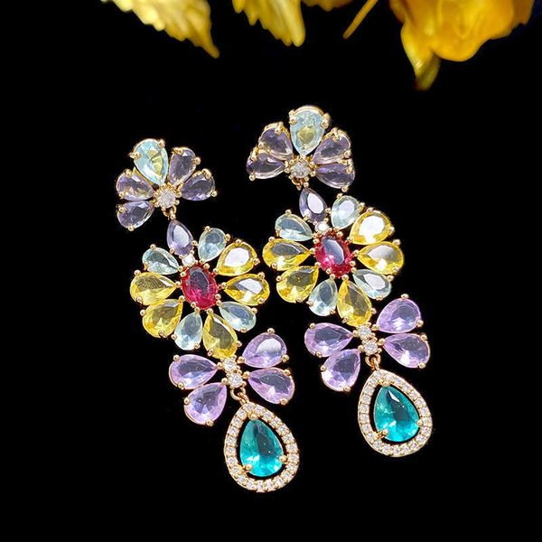 

charm colored zircon heavy industry exaggerated earrings atmospheric flower design silver needle earrings 230630, Golden