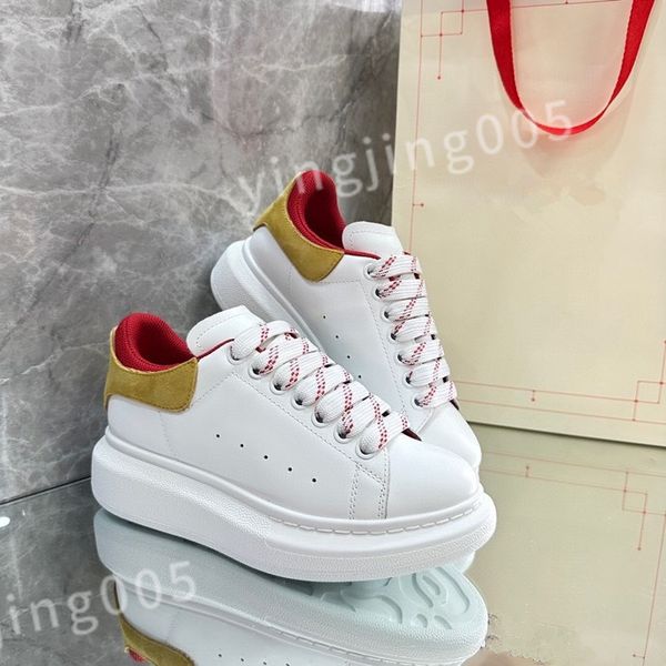 

luxurys designer woman shoes leather lace up men fashion platform oversized sneakers white black mens womens alexanders xsd221101
