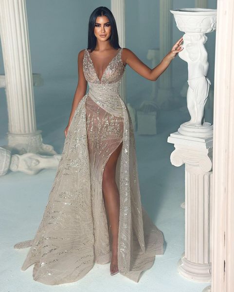 

stylish evening dresses sleeveless v neck straps appliques zipper floor length 3d lace hollow side slit plus size prom formal dress plus siz, Black;red