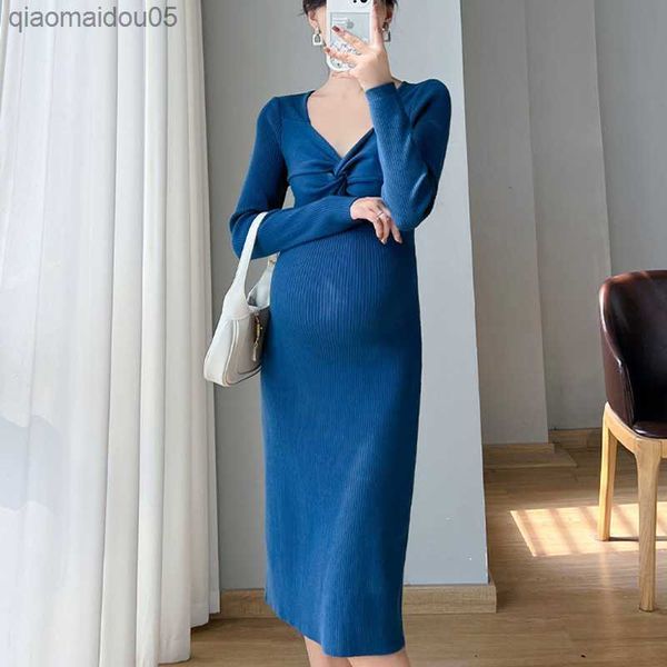 

carecode elegant pregnancy sweater dress pregnant women spring autumn casual maternity long sleeve v-neck knitted midi dresses l230712, White