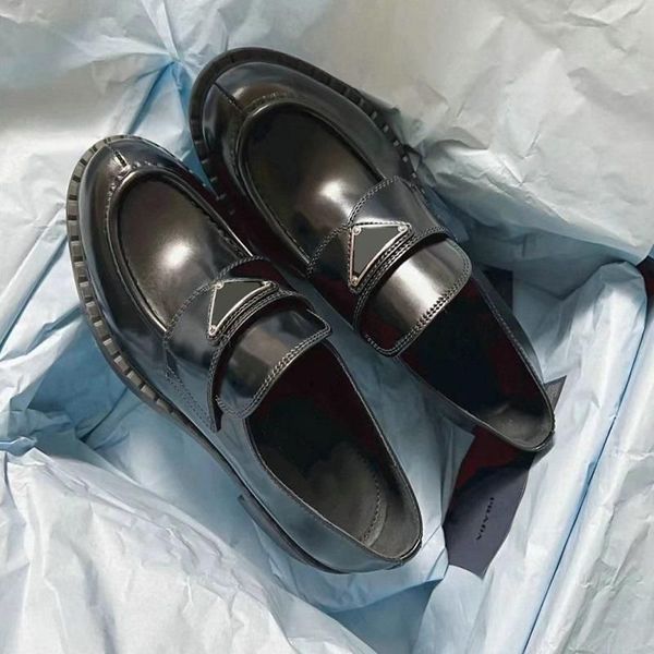 

202aw low heel lace triangle label shoes round toe designer womens shoe casual leather shoe multiple fashion womens shoes 35-44, Black