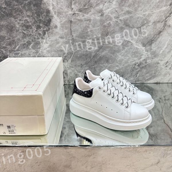 

luxurys fashion shoes the four seasons sneakers lace-up canvas trainers embroidery street style stars patches size 35-46 xsd221105, Black