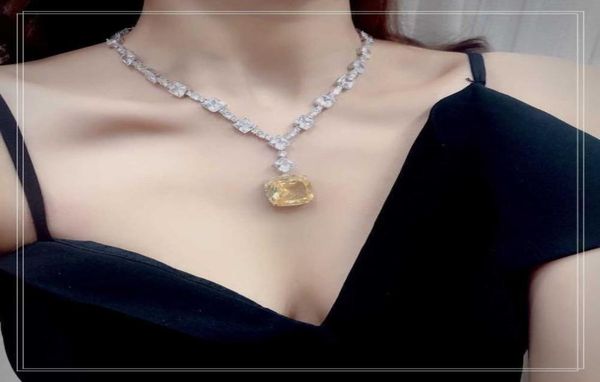 

2021new fashion luxury trend web celebrity talent yellow women039s necklace drop pendant shiny party ball queen temperament lov5688909, Silver