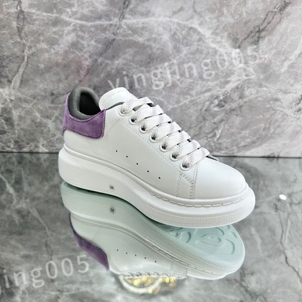 

2023 new luxurys designer woman shoe leather lace up men fashion platform oversized sneakers white black mens womens alexanders xsd221101