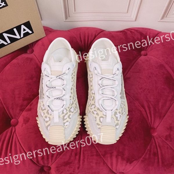 

2023 new luxury womens sneakers casual technology shoes mens for designer brand fashion leather embroidery size 35-41 hc210428, Black