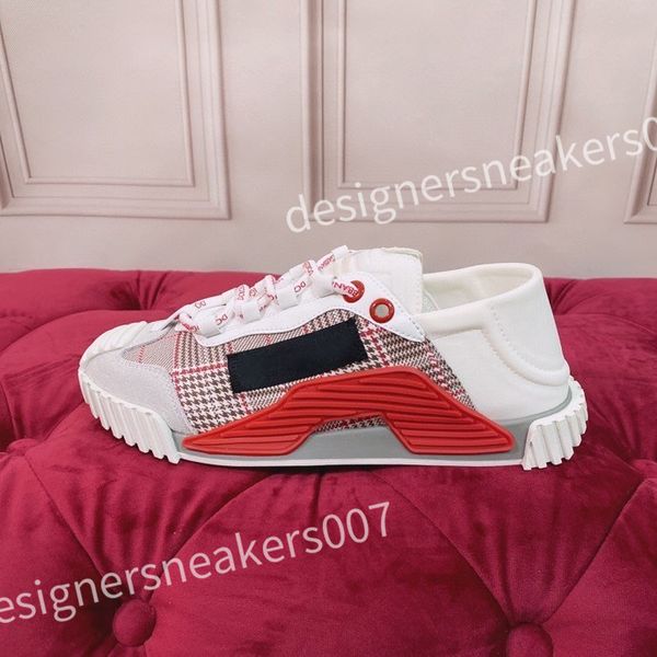 

new luxury couple casual sports shoes men's bread shoes combination fashion brand classics versatile board shoe women's trend hc21, Black