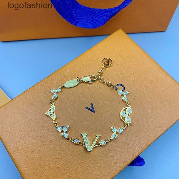 

luxurys designers bracelets for women charm bracelet trendy fashion elegant string of beads party diamond jewelry gift wholesale birthday gi, Black