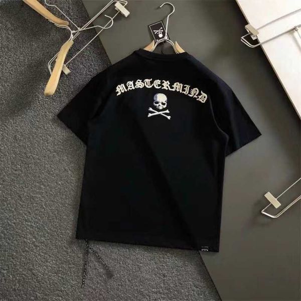 

casual shirts summer new 2023 men's loose and simple casual round neck short sleeve t-shirt trendy embroidered skull head underlay shir, White;black