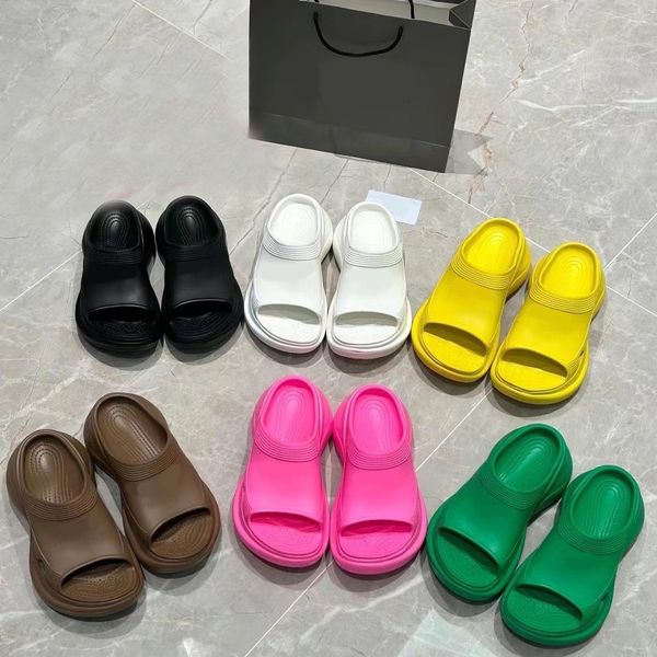 

croc slippers women croc pool slides sandals designer paris slide slipper platform rubber sandal black bright pink white mens sneakers luxur