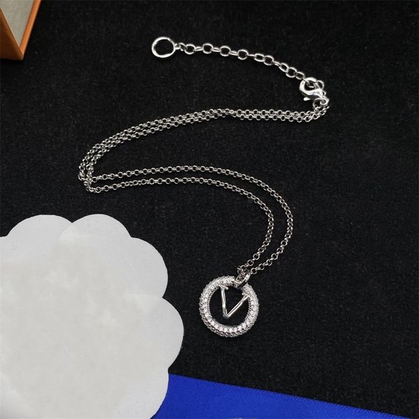 

design necklace luis letter vuttonity pendant fashion jewelry pendant necklaces bcxoslk, Silver