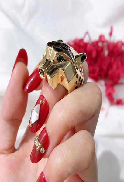 

high end fashion personality trend street style domineering leopard shining for party superior quality black spotted6731974, Silver