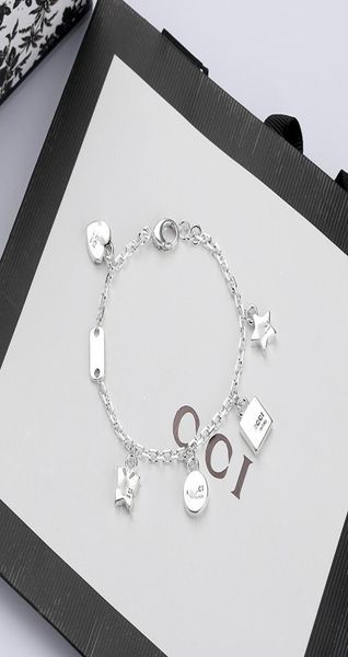 

2023new luxury little bear link chains fashion designer jewelry 18k gold plated stainless steel couple wedding bracelets gift ac6237510, Black