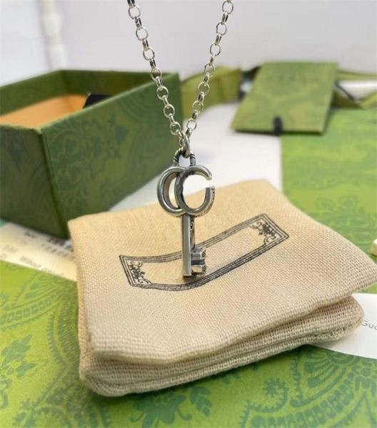 

charm necklace men cool letter carved pattern lady key vintage luxury necklace designer mens personalized necklaces for women have3549222, Silver