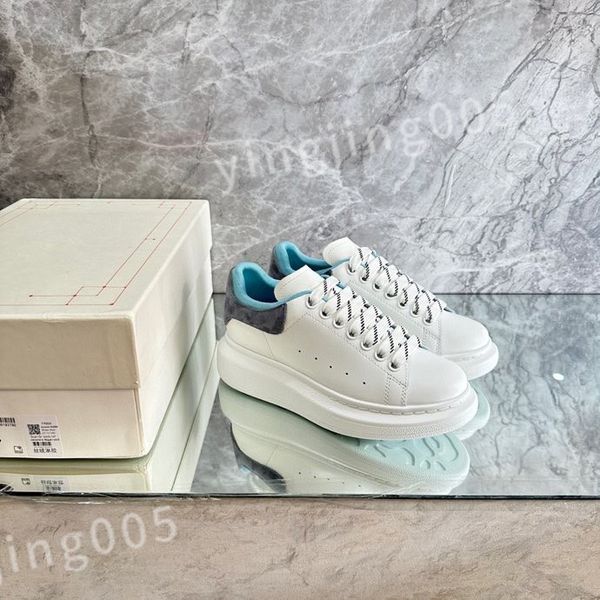 

luxurys designer woman shoe leather lace up men fashion platform oversized sneakers white black mens womens alexanders xsd221101