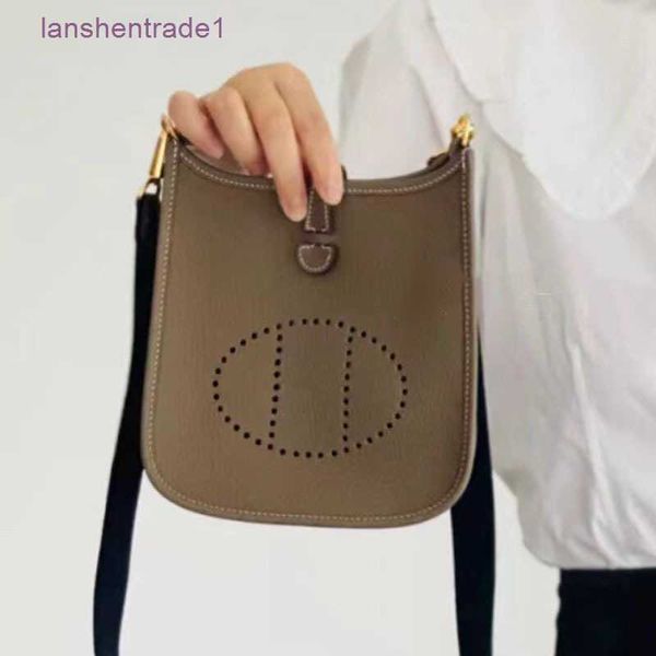 

designer hemrres bag evelynn versatile casual and cow leather bucket bag evelyns lizhi high end handheld one shoulder crossbody women's