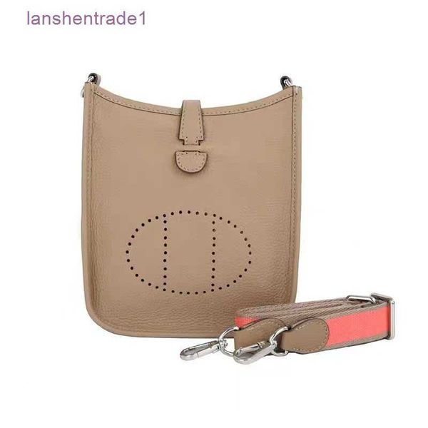 

designer bags hemrres shoulder evelynn one crossbody leather womens bag casual versatile layer cowhide bucket litchi pattern h handbag for w