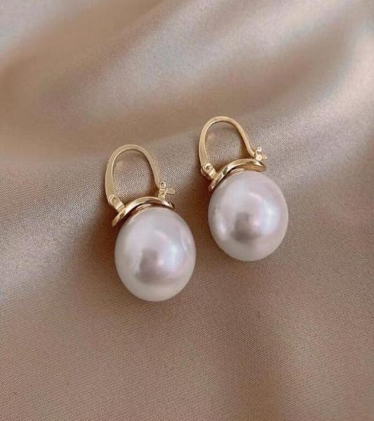 

young ladies retro style gold metal 3 colors artificial pearl charm earring luxury womens jewelry2897048, Golden
