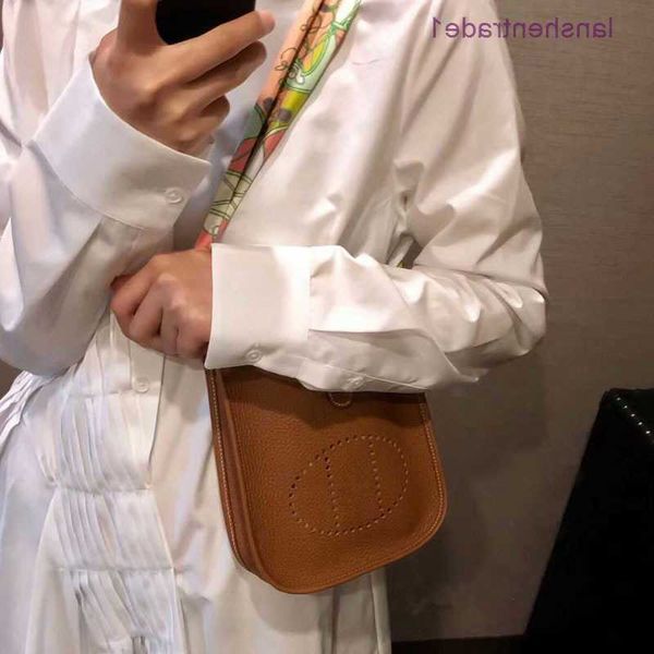 

designer hemrres bag evelynn versatile casual and cow leather bucket bag evelyns high end handheld one shoulder crossbody women's g4rx