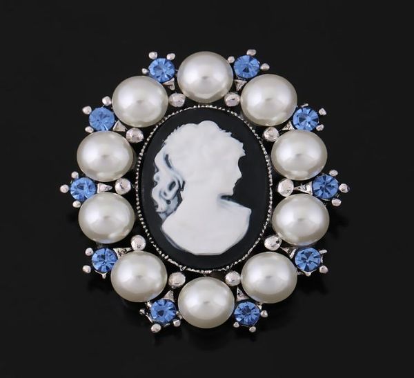 

imitation pearl surrounding vintage cameo brooch for women or wedding3657118, Gray