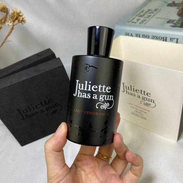 

cologne popular perfume for men and women is a neutral perfume with gun instead of perfume the atomizer is 100ml long and natural