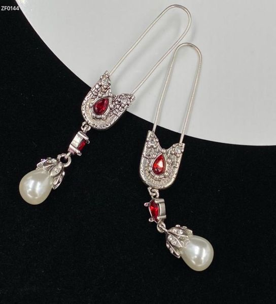 

new designed dangle pearl pin women earrings asymmetric skull owl micro inlays ear hoop punk style hiphop trend earring studs e034158390, Silver