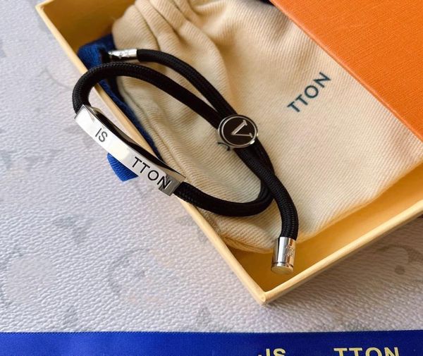 

luxurys designers bracelets for women charm bracelet trendy fashion elegant string of beads fashion diamond jewelry gift whole2699297, Golden;silver