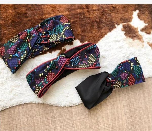 

2022 designer silk elastic turban headbands for women fashion ladies full letter with star printed sports yoga hair bands scarf he2593511, Silver