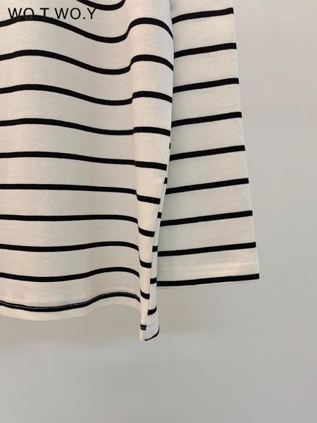 

swimwear wotwoy casual striped oversized tshirt women 2023 autumn soft cotton tee shirt female longsleeved basic loose knitted, White;black