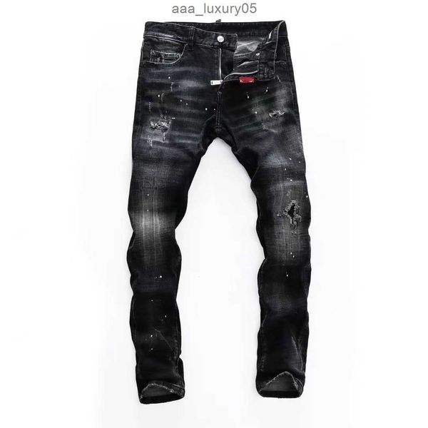 

2023 new men jeans hole light blue dark gray italy brand man long pants trousers streetwear denim skinny slim straight biker jean for wo dsq
