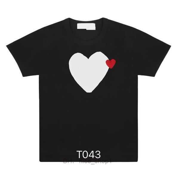 

1to1 23ss summer cdgs mens t-shirts play shirt commes short sleeve womens des badge garcons embroidery heart red 3 c8pf, White;black