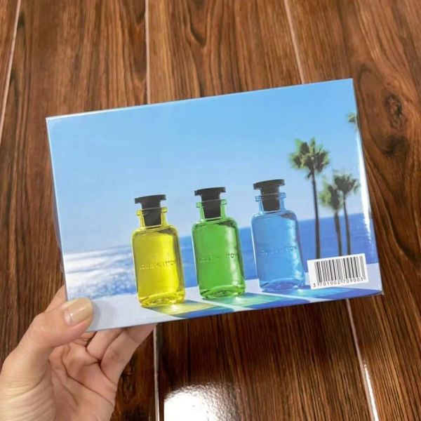 

cologne elling perfume threepiece fourpiece glass bottle spray perfume