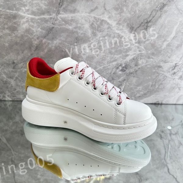 

2023 new luxurys designer woman shoes leather lace up men fashion platform oversized sneakers white black mens womens alexanders xsd221101
