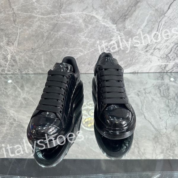 

2023 new luxurys men women sneakers shoes white black calfskin leather sports technical couple low- casual walking size 35-46 original xsd22