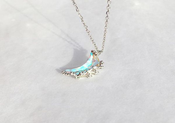 

pendant necklaces glowing discoloration moon chain necklace korea creative luminous stone charm for women choker wedding party jew8244196, Silver