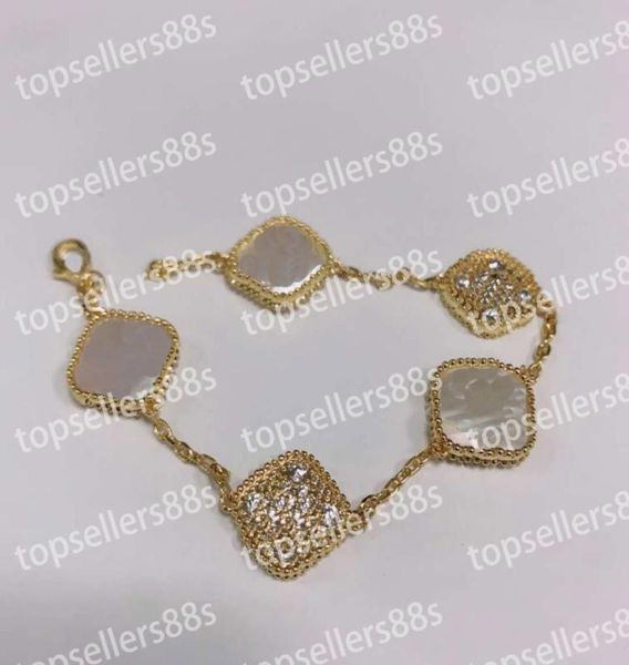 

classic fashion diamonds charm bracelet men women elegant bangle bracelets design jewelery hand accessories party wed9078327, Golden;silver