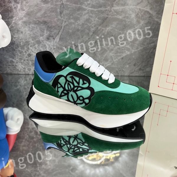 

2023 new designer sneakers calfskin casual shoes reflective shoes vintage trainers sneaker leisure shoe platform lace-up xsd221109, Black