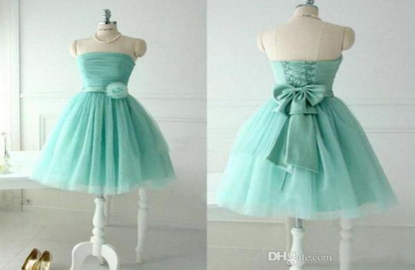 

2019 mint green bridesmaid dresses beach aline strapless tulle short homecoming gowns with laceup back and flower bow short summ3348824, Blue;red