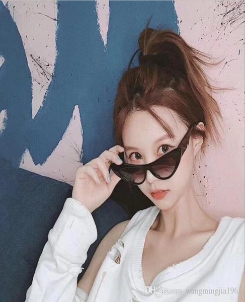 

2021 new 4368 mens sunglasses men sun glasses women temperament sunglasses fashion style protects with box6696463